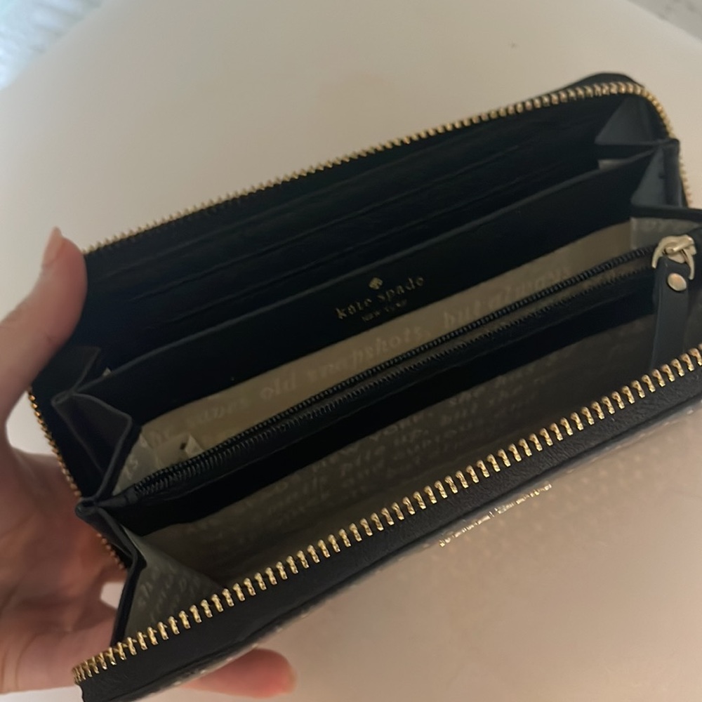 Kate Spade zipper wallet - Picture 4 of 7